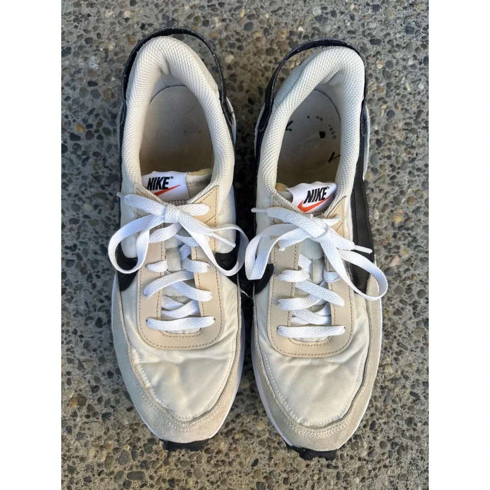 Nike Waffle Debut Womens Sail White Black Sneakers DH9523-102 Size 11